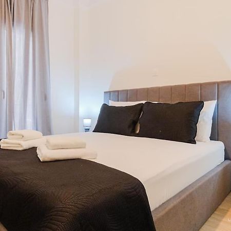 Theofilos Urban Apartment, Close To City Center Soluň Exteriér fotografie