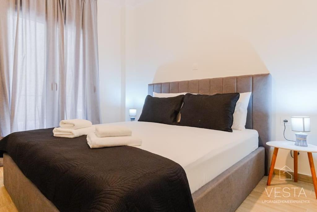 Theofilos Urban Apartment, Close To City Center Soluň Exteriér fotografie