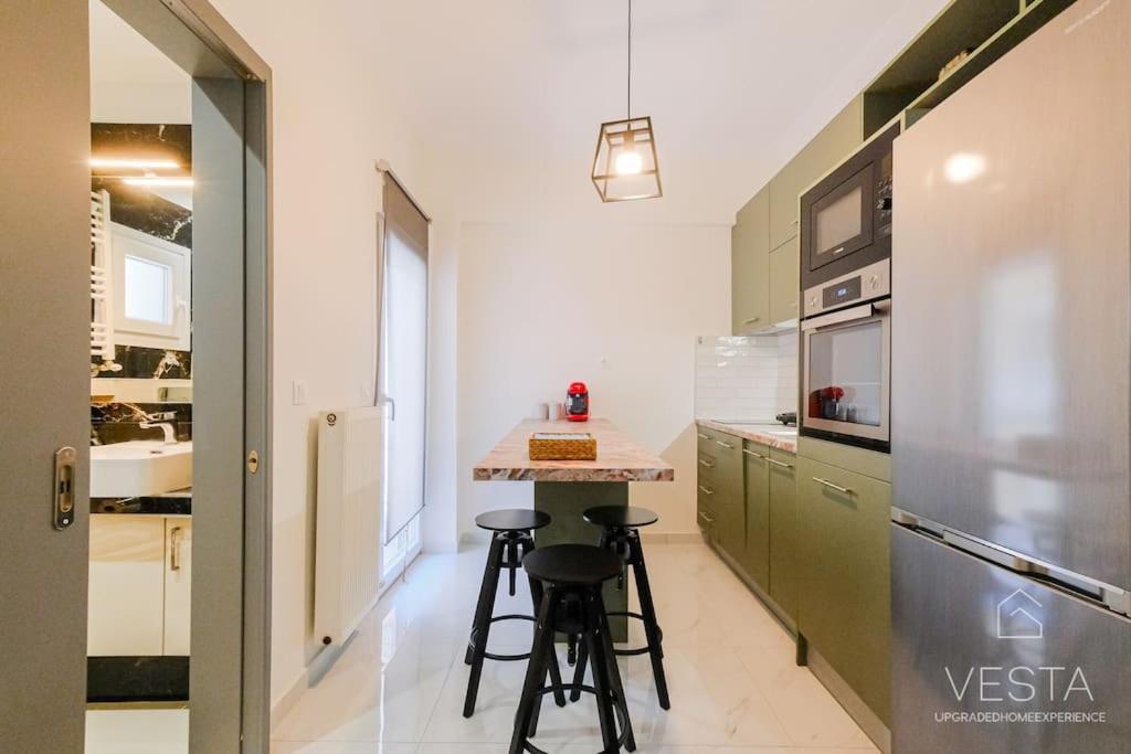 Theofilos Urban Apartment, Close To City Center Soluň Exteriér fotografie